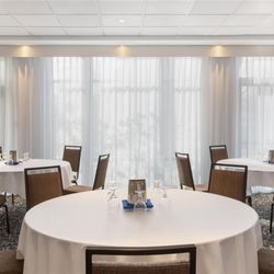 Hampton Inn & Suites by Hilton Langley-Surrey - Meeting Room