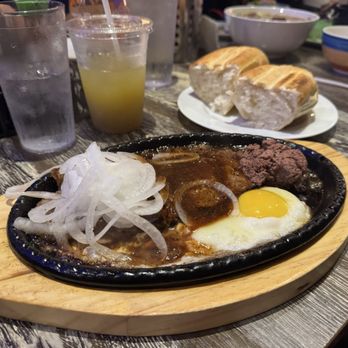 Kitchen Co Ut - Bo Ne - Vietnamese Near Me - New York, New York