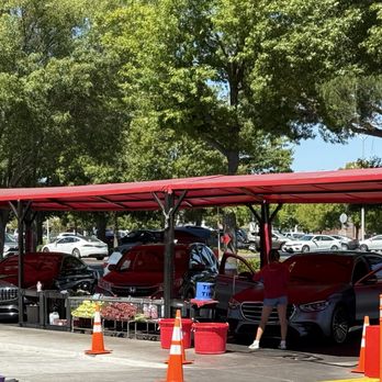 Palace Shine Hand Car Wash - Wipe down and interior cleaning section - Car Wash Near Me - Dublin, California