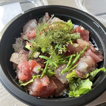 Maguro Spot - Combo E - Seafood Near Me - Honolulu, Hawaii