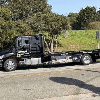 Xpress Towing - Towing Near Me - Santa Cruz, California Xpress Towing - Towing Near Me - Santa Cruz, California