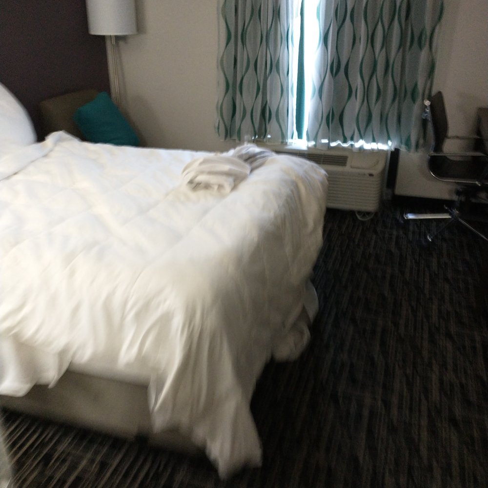 La Quinta by Wyndham Covington - AC was broken - Hotels Near Me - Covington, Georgia La Quinta by Wyndham Covington - AC was broken - Hotels Near Me - Covington, Georgia