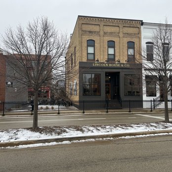 Lincoln House - Coffee & Tea Near Me - Huntley, Illinois Lincoln House - Coffee & Tea Near Me - Huntley, Illinois