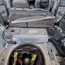 A Guy Automotive - Replacing Prius Battery
