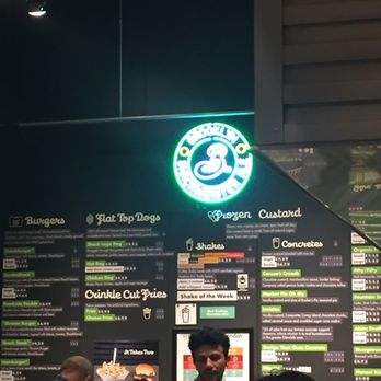 Shake Shack Glendale - Burgers Near Me - Glendale, California Shake Shack Glendale - Burgers Near Me - Glendale, California