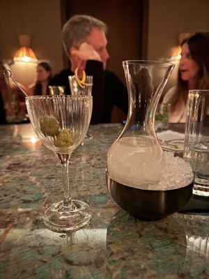 Monterrey Bar by null