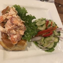 Glendale Grill - Lobster roll 1/4 lbs