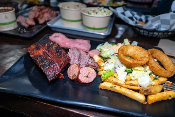 Armadillo Willy's BBQ by null