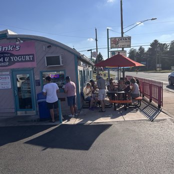 OINK’S ICE CREAM AND YOGURT - TEMP. CLOSED - Updated January 2026 - 222 ...