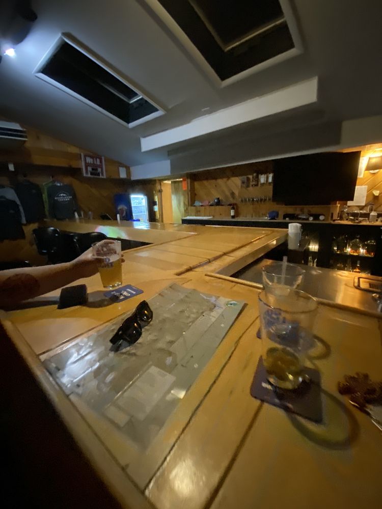 HIGHLANDS TAVERN Updated October 2024 973 Central St, Millinocket