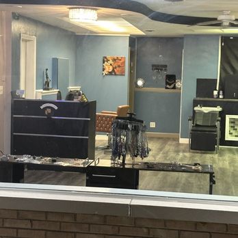 3 Generations Hair Studio - Men's Hair Salons Near Me - Peoria, Illinois 3 Generations Hair Studio - Men's Hair Salons Near Me - Peoria, Illinois