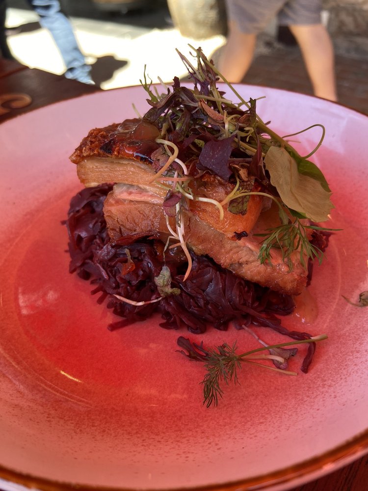 GERMAN ARMS HOTEL Updated October 2024 56 Photos & 31 Reviews 69