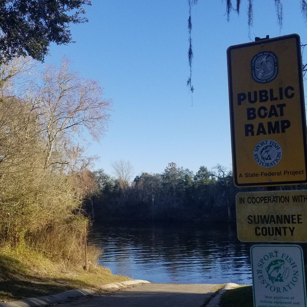 Royal Springs - Boat ramp - Water Parks Near Me