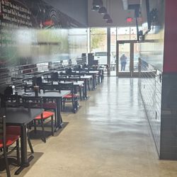 Cali Tacos - Seating