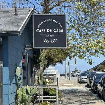 Cafe De Casa - Front entrance. All those cars are ride share drivers. - Brazilian Near Me - South San Francisco, California