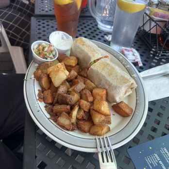 Squeeze In - The Eric burrito - Breakfast & Brunch Near Me - Sparks, Nevada