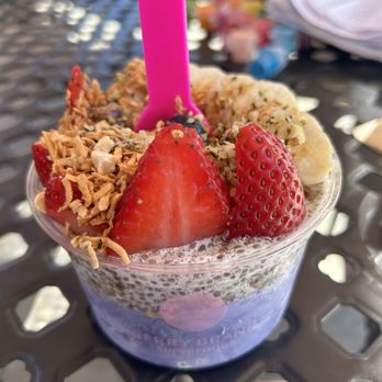 Berry Brand - Ube Dream Bowl - Acai Bowls Near Me - Tustin, California Berry Brand - Ube Dream Bowl - Acai Bowls Near Me - Tustin, California