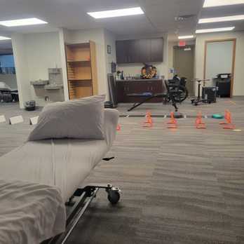 Team Rehabilitation Physical Therapy - Physical Therapy Near Me - Troy, Michigan