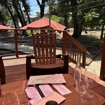 Bougetz Cellars - Wine Tasting Room Near Me - St. Helena , California Bougetz Cellars - Wine Tasting Room Near Me - St. Helena , California