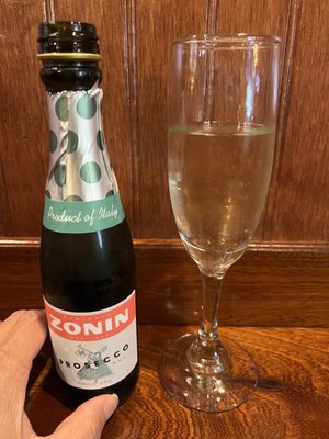 Lenny's Indian Head Inn by null