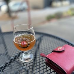 Hop City Craft Beer and Wine - Beer - Monday night good times