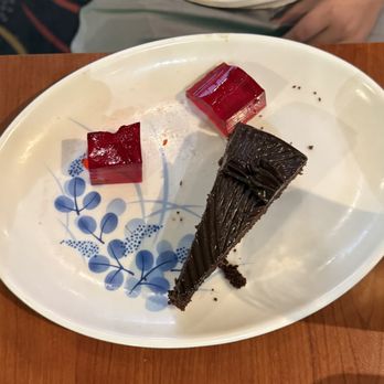 Mandarin Restaurant - Chocolate cake with jello - Buffets Near Me - Vaughan, Ontario Mandarin Restaurant - Chocolate cake with jello - Buffets Near Me - Vaughan, Ontario