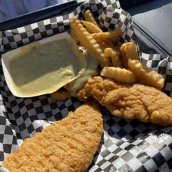 Local love Fraser - Chicken nuggets and queso fries