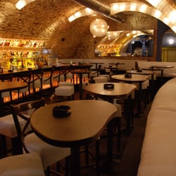 Nebe Cocktail & Music Bar Křemencova