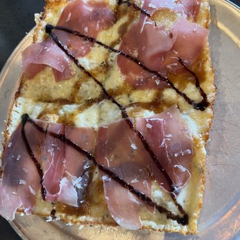 Via 313 Pizza - Pizza Near Me - Lehi, Utah Via 313 Pizza - Pizza Near Me - Lehi, Utah