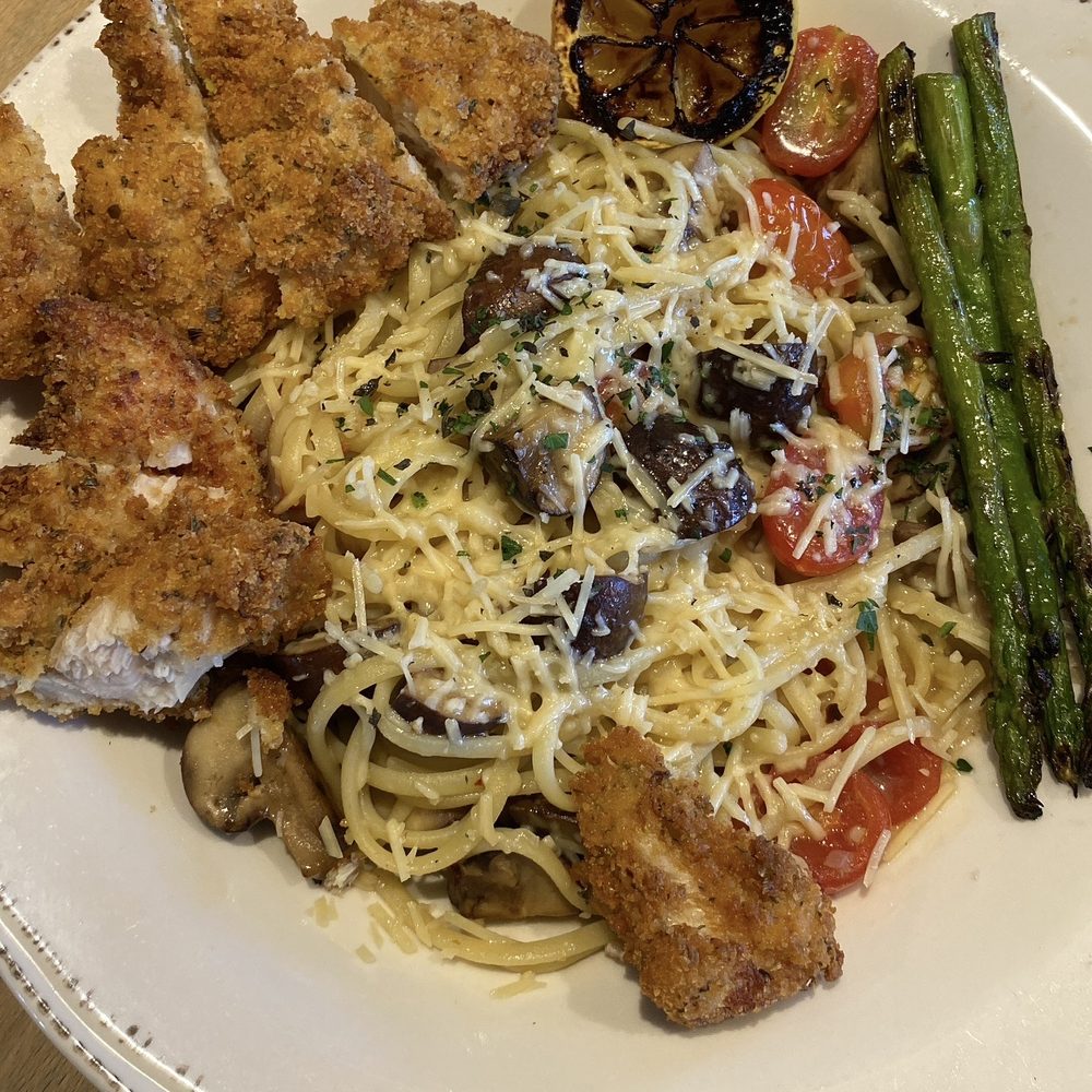 Tula's Kitchen - Chicken scallopini - New American Near Me - Albuquerque, New Mexico Tula's Kitchen - Chicken scallopini - New American Near Me - Albuquerque, New Mexico