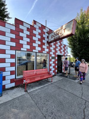 Joe's Donut Shop by null