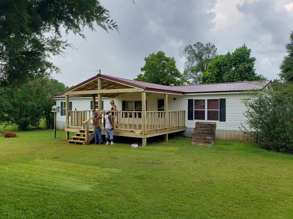 Slide of Bama Barns And Roofing