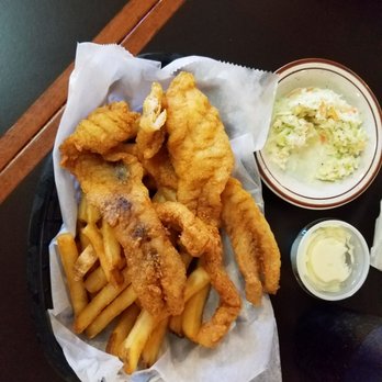 Lydia's down home cooking - Very yummy fish basket - American Near Me - Bridgman, Michigan