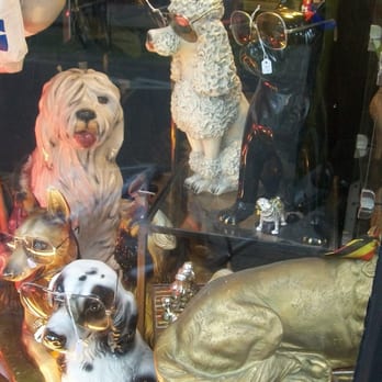 Bernard Gavilan - Used, Vintage & Consignment Near Me - Brussels, BRU