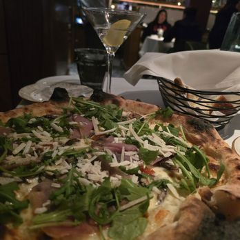 Vivace Ristorante - Prosciutto picza - Italian Near Me - Belmont, California Vivace Ristorante - Prosciutto picza - Italian Near Me - Belmont, California