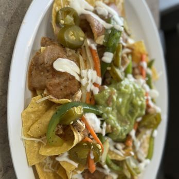 Bocaza Mexican Grill - Nachos with chicken - Mexican Near Me - Denver, Colorado