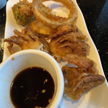 Lee Bistro Asian Cuisine - A7. Crispy Soft Shell Crab - Chinese Near Me - Orlando, Florida Lee Bistro Asian Cuisine - A7. Crispy Soft Shell Crab - Chinese Near Me - Orlando, Florida