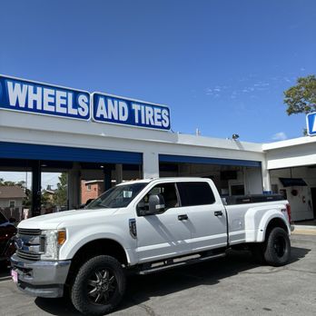 Palomino's Oversized Wheels and Tires - 6 New LT275/65R20 Cooper Discover Stronghold A/T on this Ford F-350 Dually. SOLD AND INSTALLED IN HOUSE - Tires Near Me - Reno, Nevada Palomino's Oversized Wheels and Tires - 6 New LT275/65R20 Cooper Discover Stronghold A/T on this Ford F-350 Dually. SOLD AND INSTALLED IN HOUSE - Tires Near Me - Reno, Nevada