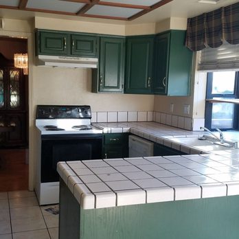 Z Design Construction - Before photo of our old small kitchen - General Contractors Near Me - San Jose, California Z Design Construction - Before photo of our old small kitchen - General Contractors Near Me - San Jose, California