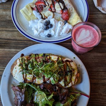 Foreigner - Mozarella, Tomato, Basil Toast and Banana Nutella crepe - Breakfast & Brunch Near Me - San Mateo, California