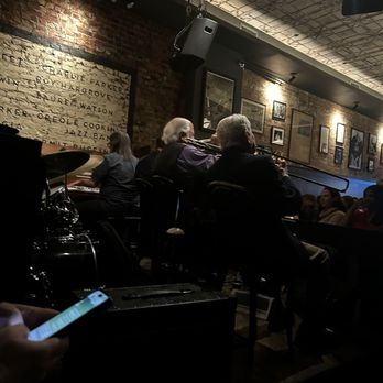 Arthur's Tavern - Creole Jazz Band every Sunday - Jazz & Blues Near Me - New York, New York