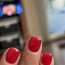 VIP Nails and Spa - Choppy edges