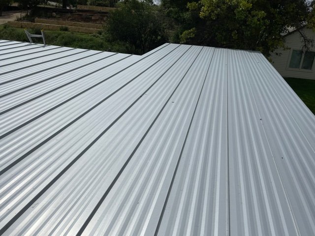 Slide of Top Notch Roofing
