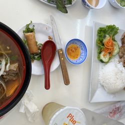 Pho Ngon So1 - Rice Plate with soup, Salty Lemonade, Beef Noodle Soup, Egg Roll and side sauce