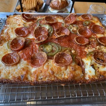 Emmy Squared Pizza - Shaw - Pizza Near Me - Washington, DC, District of Columbia
