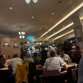 Dishoom - Indian Near Me - London, XGL