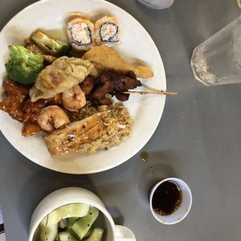 Uno 1 China Super Buffet - Buffets Near Me - Irving, Texas Uno 1 China Super Buffet - Buffets Near Me - Irving, Texas