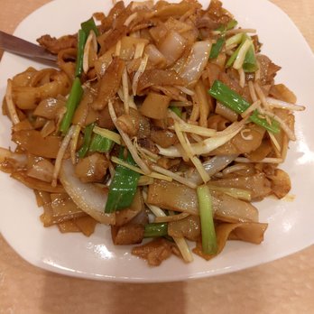 R House - Ok beer chow fun - Cantonese Near Me - Houston, Texas R House - Ok beer chow fun - Cantonese Near Me - Houston, Texas