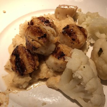Seasons 52 - Scallops over risotto - New American Near Me - Lone Tree, Colorado
