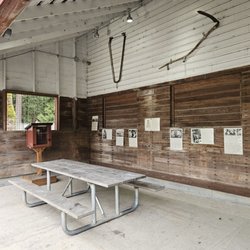 Farrel-McWhirter Farm Park - Barn area